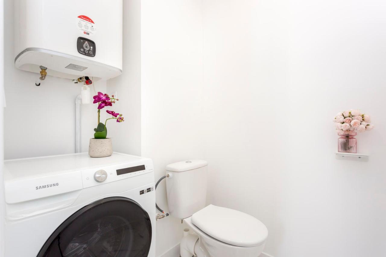 Cozy Apartment - Marais - Saint Martin VI パリ エクステリア 写真